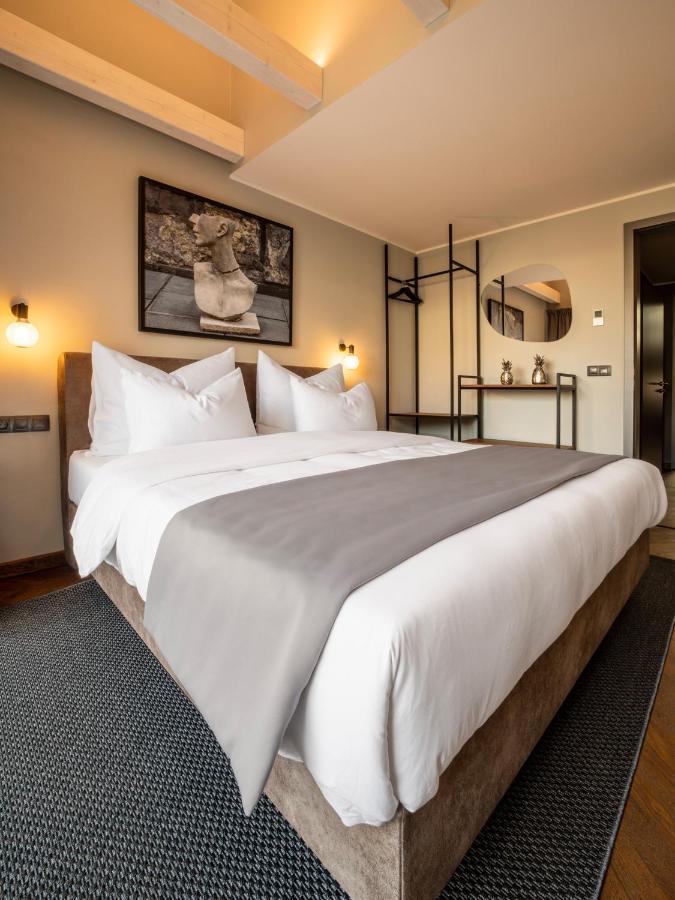 The Viaduct - Suites & More Prag Exterior foto