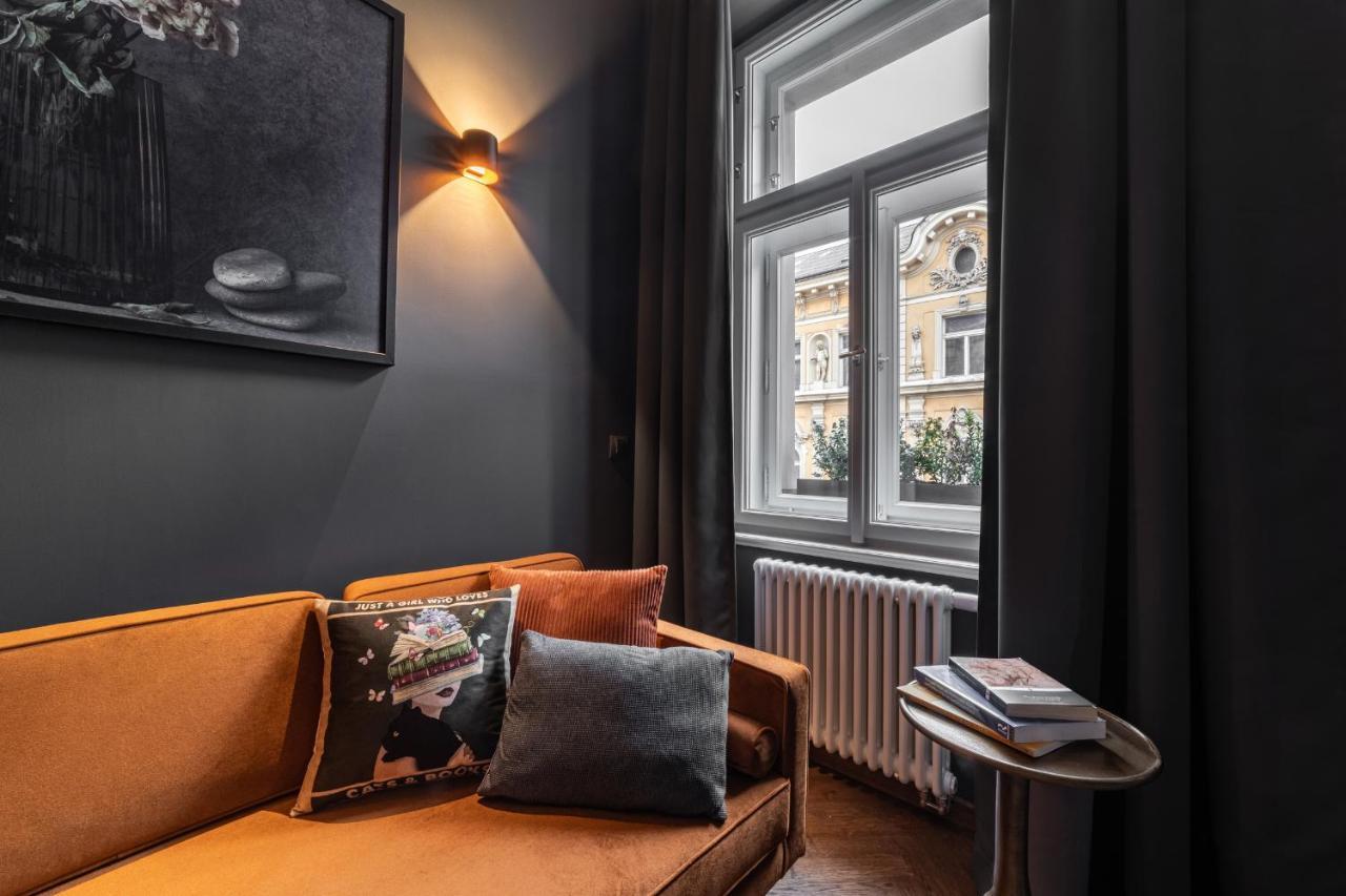 The Viaduct - Suites & More Prag Exterior foto