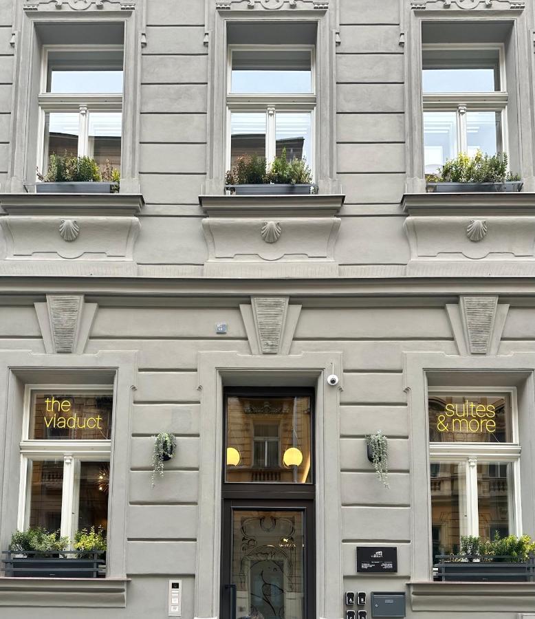 The Viaduct - Suites & More Prag Exterior foto